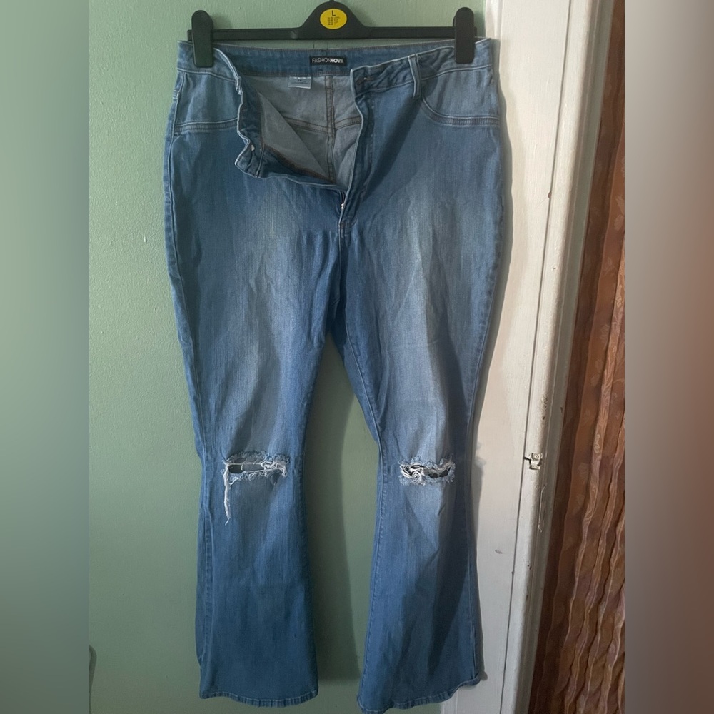 Fashion Nova Blue Flare Wide Leg Jeans